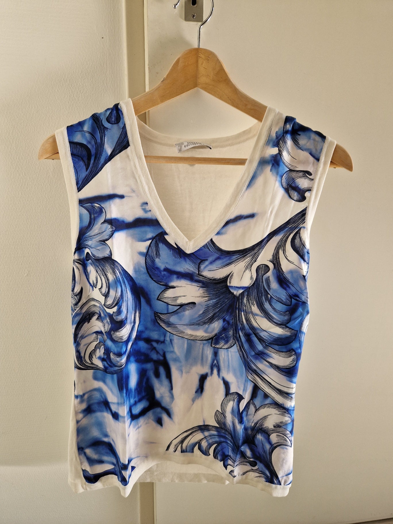 Versace White and Blue leaf print v neck top S