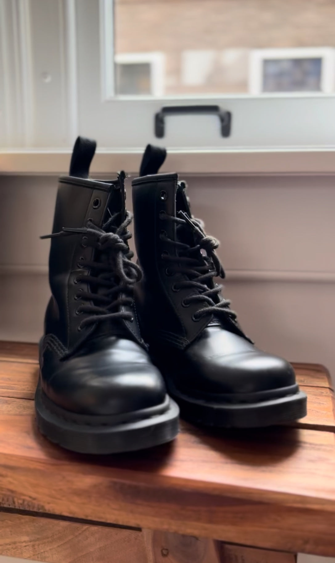  Dr. Martens black1460 Mono smooth leather boots 36