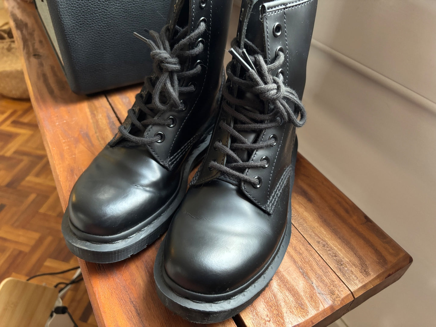  Dr. Martens black1460 Mono smooth leather boots 36