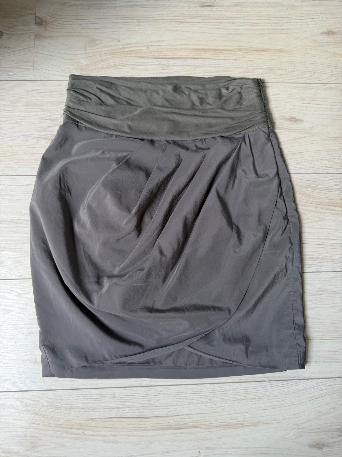 Espirit Gray skirt M