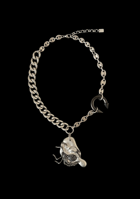 UPCYCLED MELTED SPIDER NECKLACE - by weARCHIVE