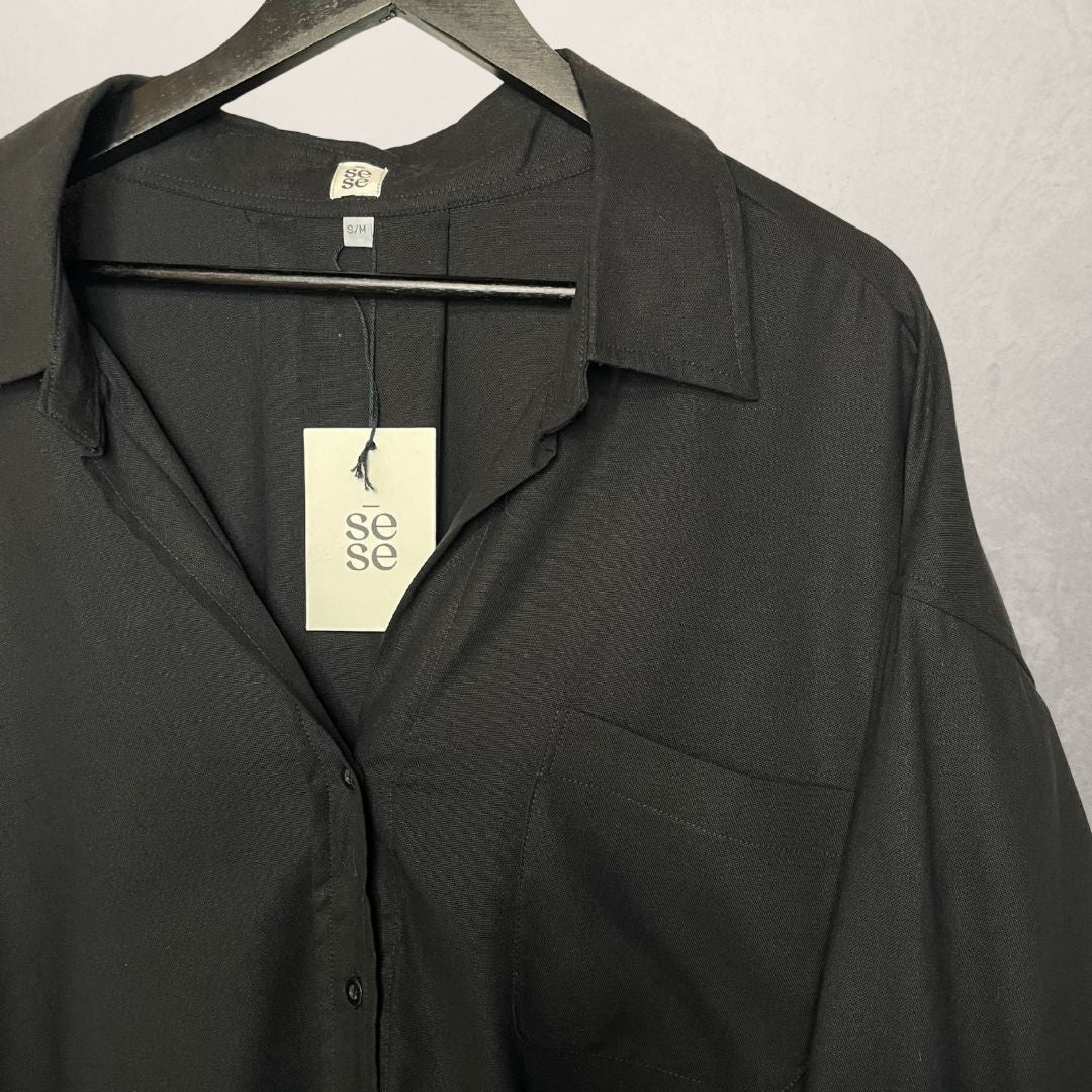 Black	linen mix 	Chloe shirt	S/M	- by SESE