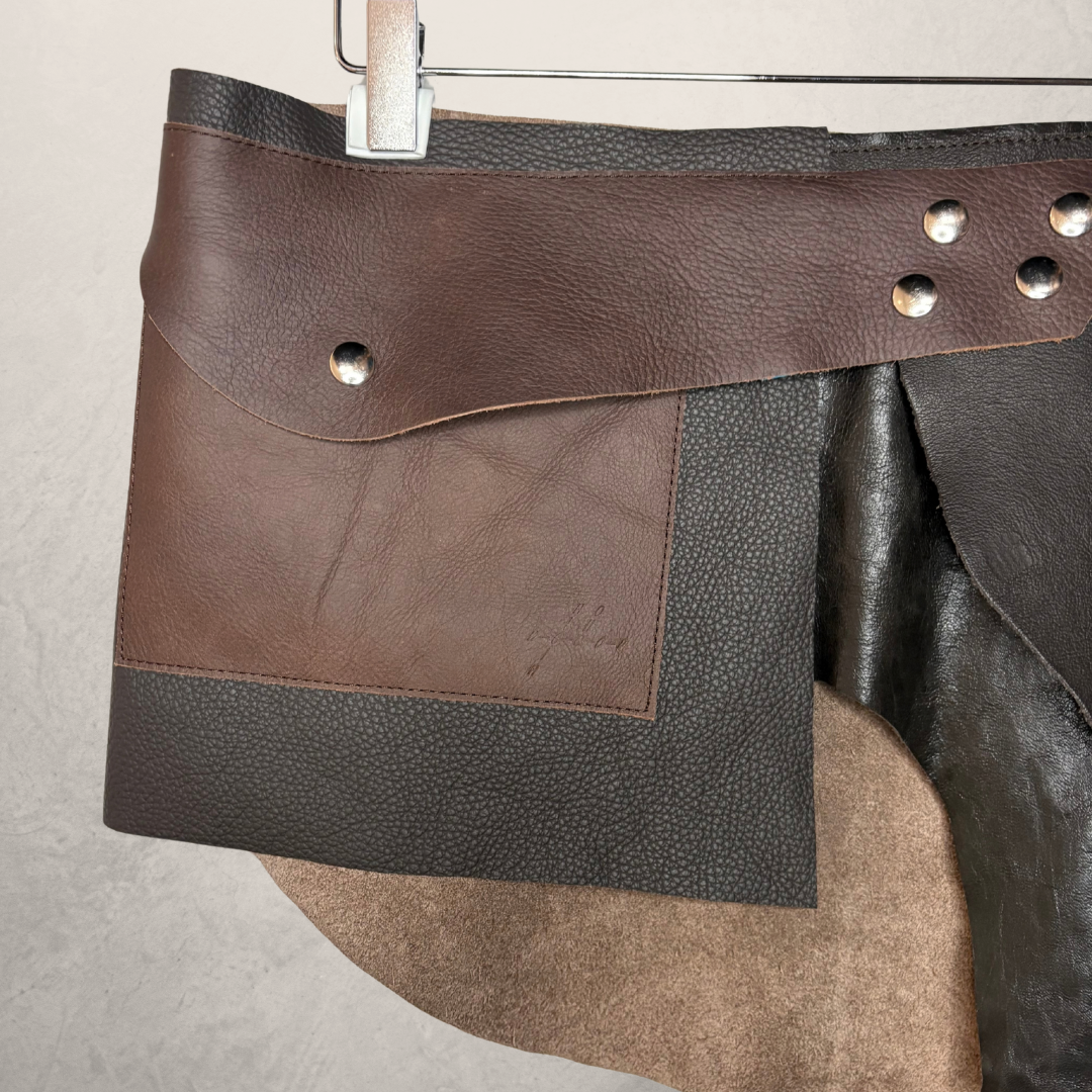 Dark brown leather belt/skirt with pocket OS - by AcidAcetico