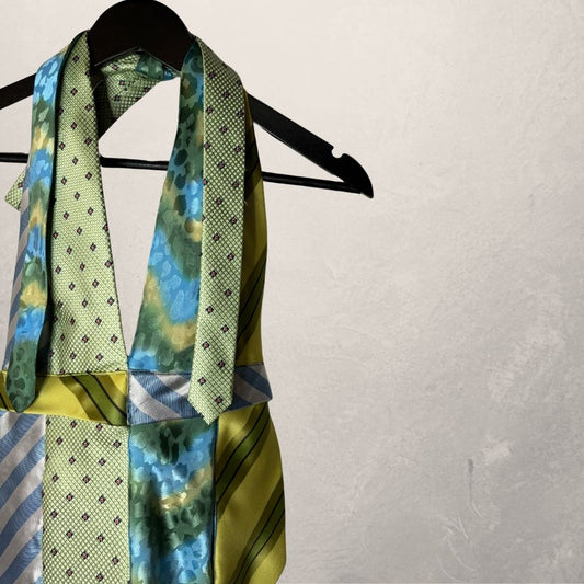 Vintage pastelblauw-groene haltertop met striksluiting - door WNDYdesign