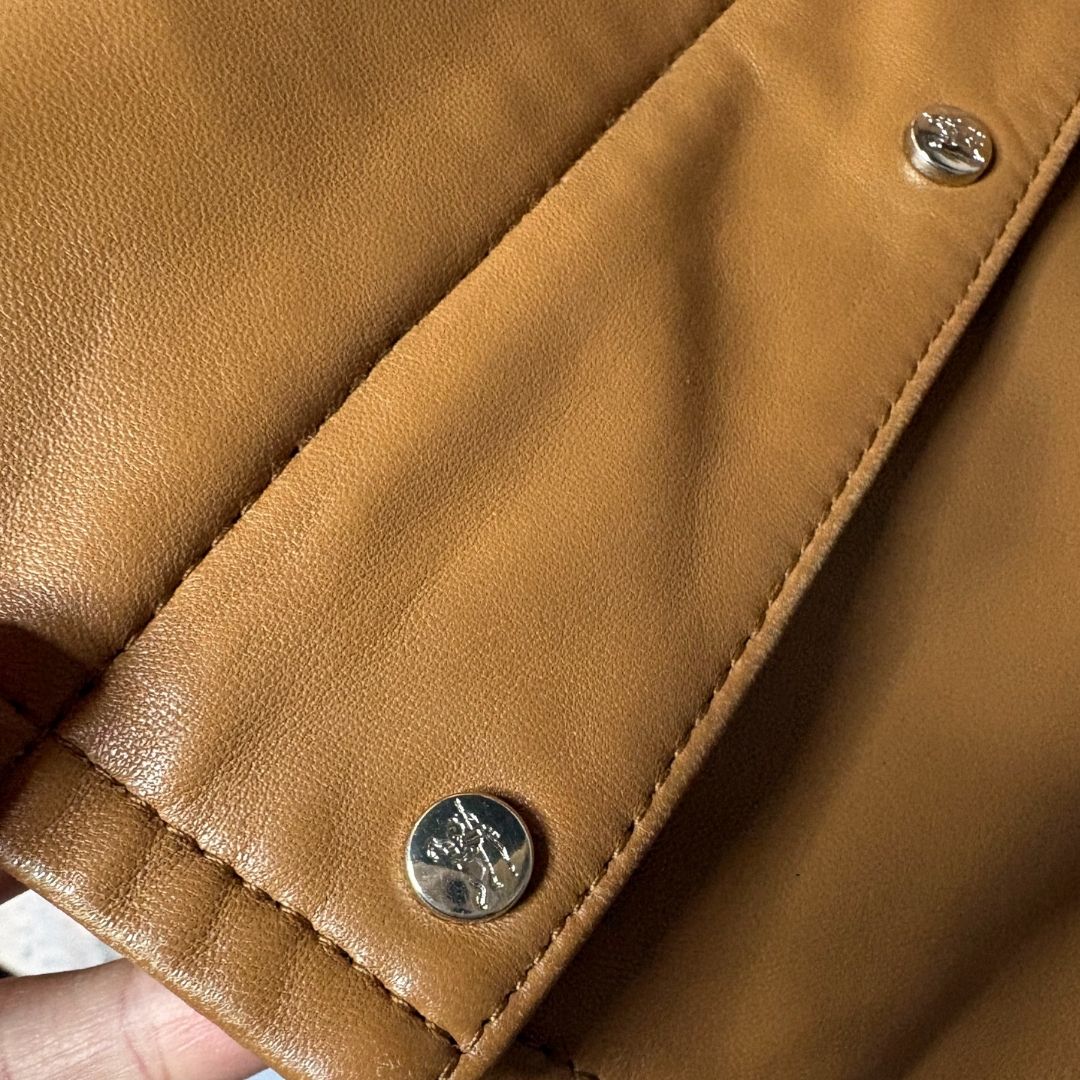 Burberry karamelbruin leren jack met bontkraag, getailleerd, maat XS/S