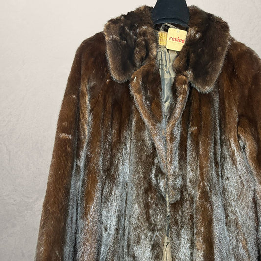 Vintage bruine 100% nertsen lange jas M/L