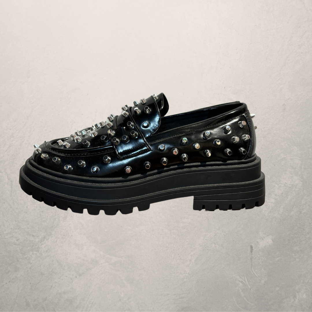 ASOS Design zwarte loafers met studs 37