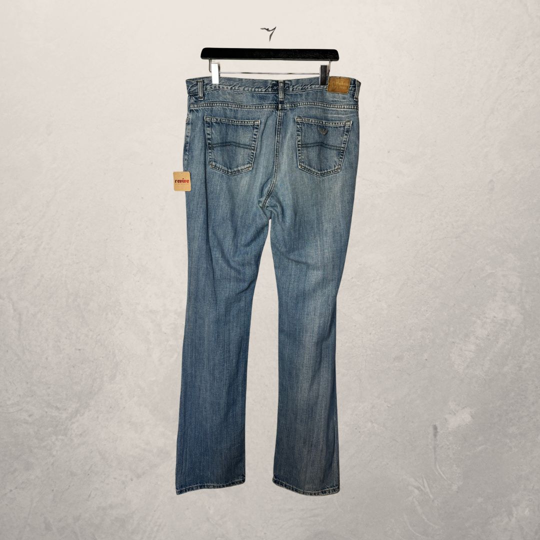 Armani lichtblauwe jeans maat 33