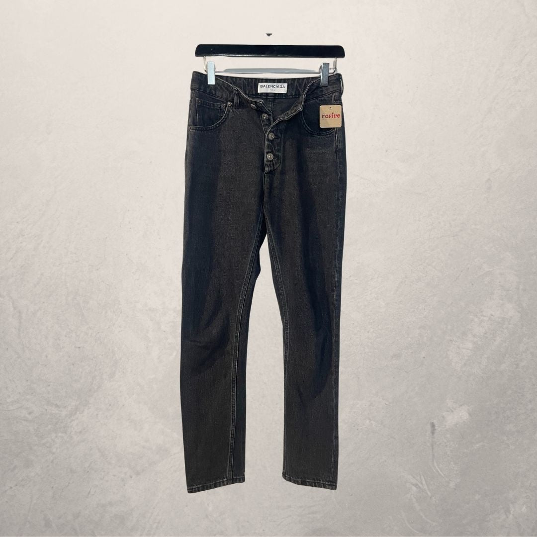 Balenciaga zwarte raw button straight leg denim broek maat 36