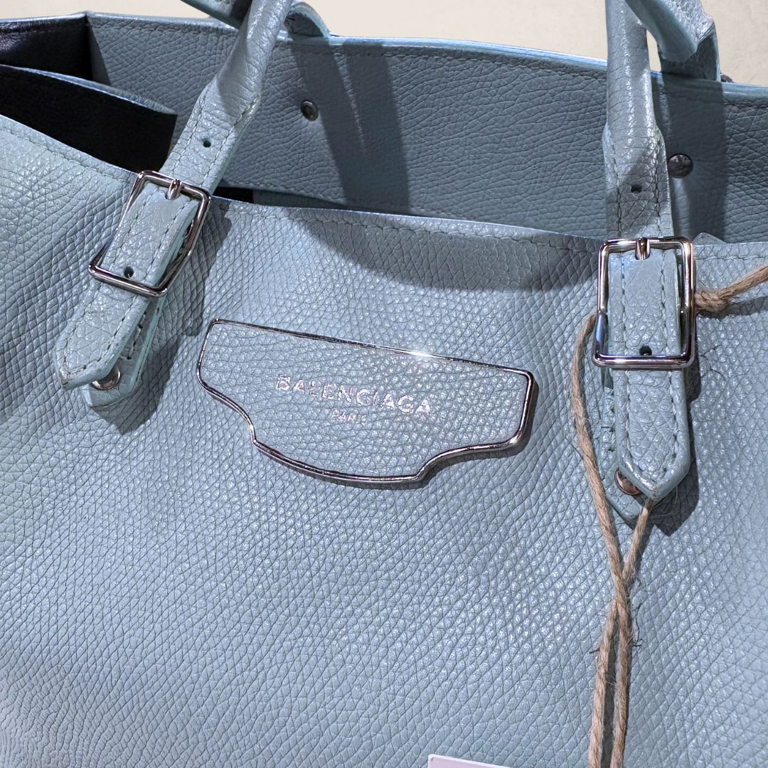 Balenciaga lightblue Papier A6 handbag - Romae Studios