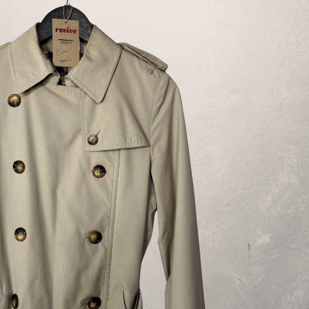 Burberry beige trenchcoat S