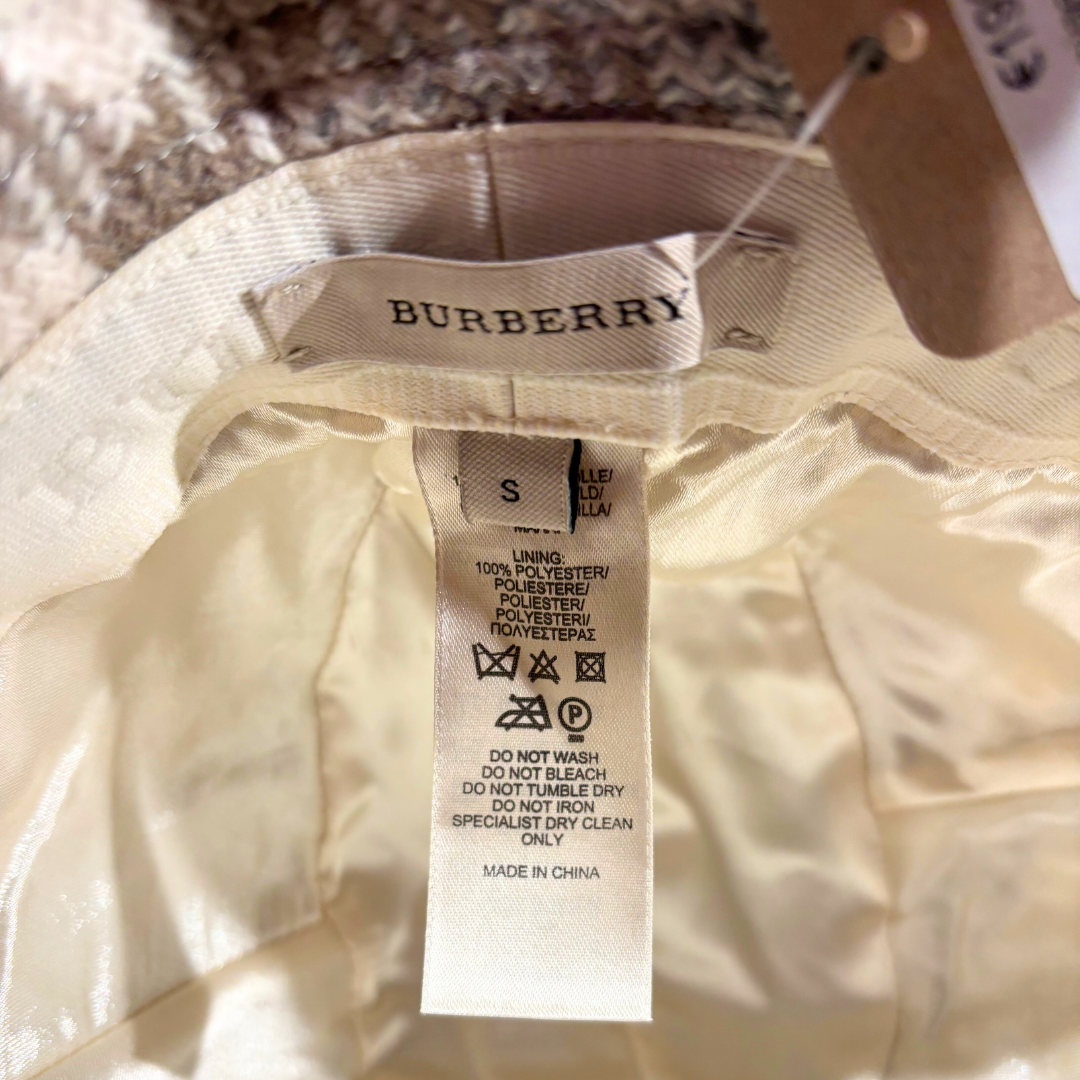 Burberry beige wollen bucket hat S