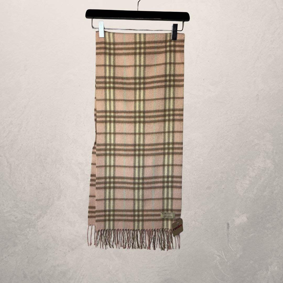 Burberry pink tartan wool scarf - 100cm (good condition)