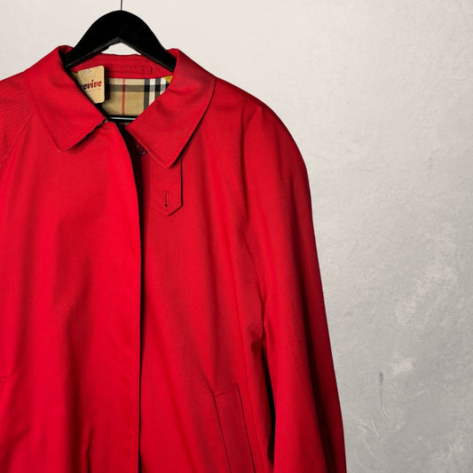 Burberry rood kort jasje M/L