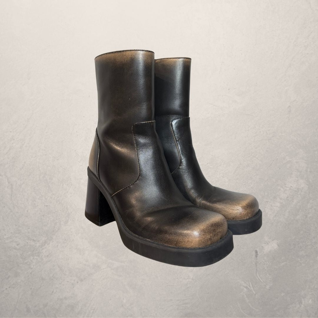 COACH black/brown raw leather boots 38