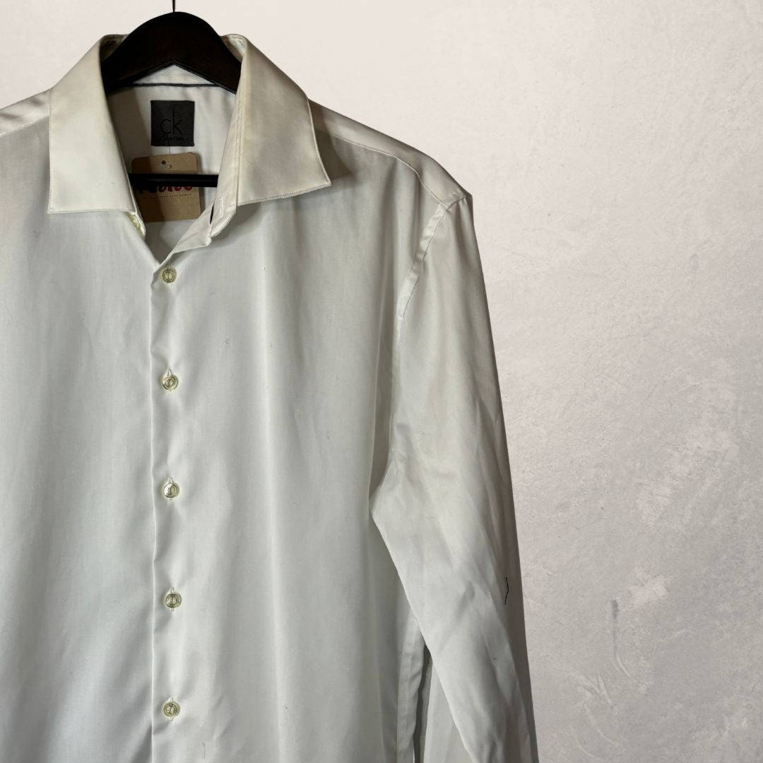 Calvin Klein white shirt S