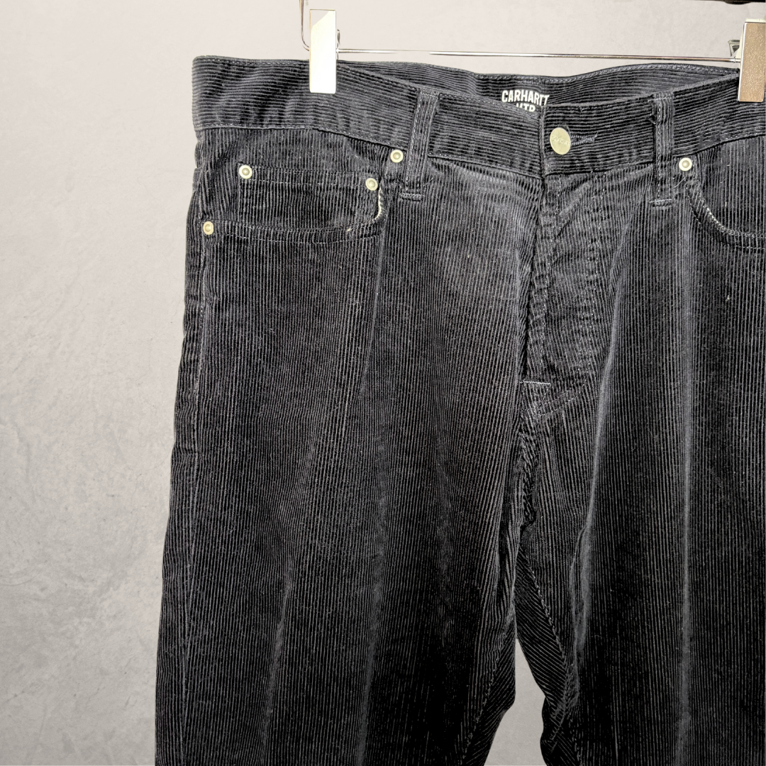 Carhartt WIP zwarte corduroy broek 33 x 32
