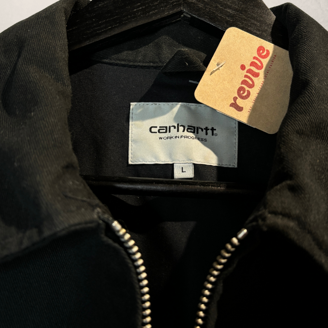 Carhartt black white text jacket L