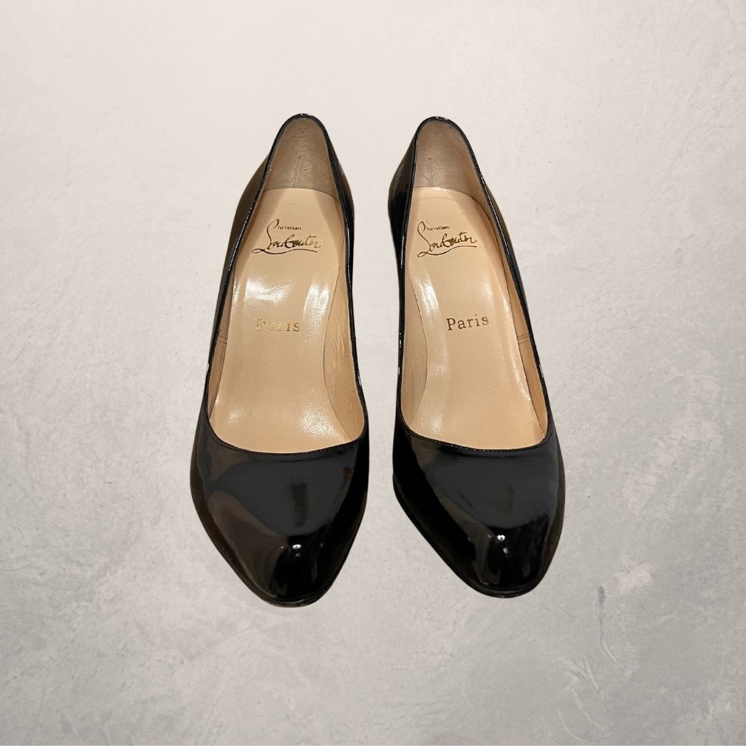 Christian Louboutin decollete black patent heels 38