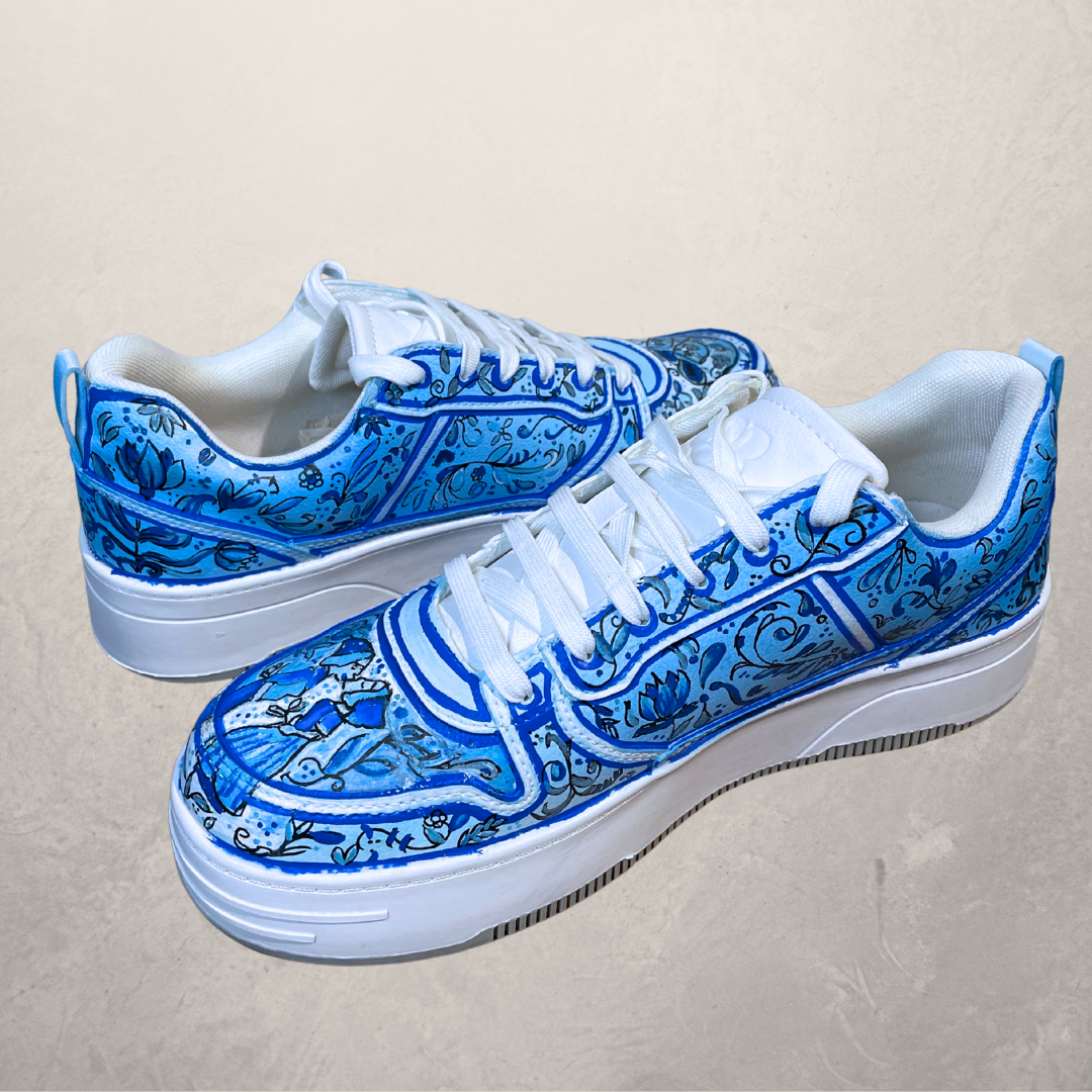 Custom white delft blue painted sneakers 40- by @M.a.r.r.art