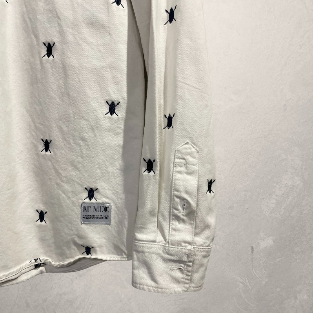 Daily Paper white embroidered navy logo ls shirt L