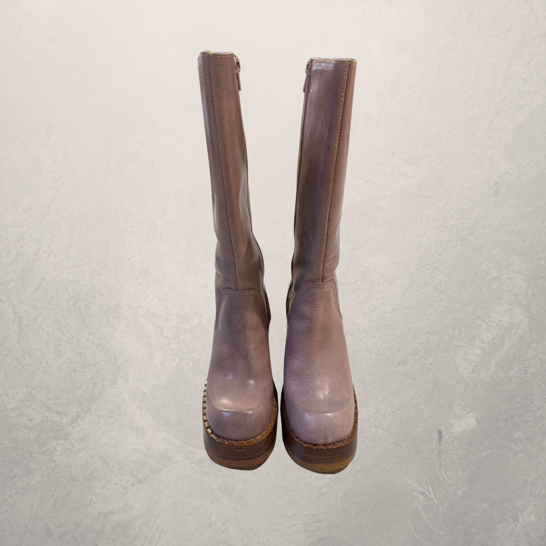Destroy Taupe Platform Boots 37