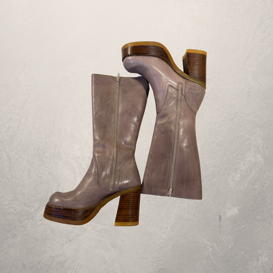 Destroy Taupe Platform Boots 37