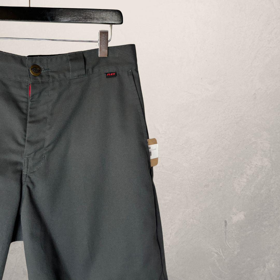 Dickies flex grey regular fit work shorts 32