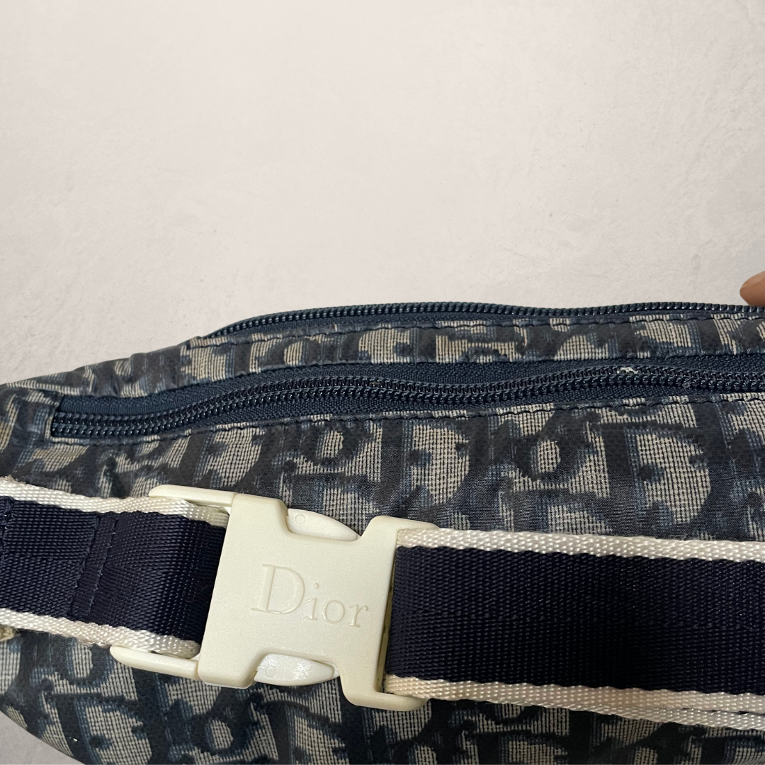 Dior blue oblique belt bag - by Romae Studio