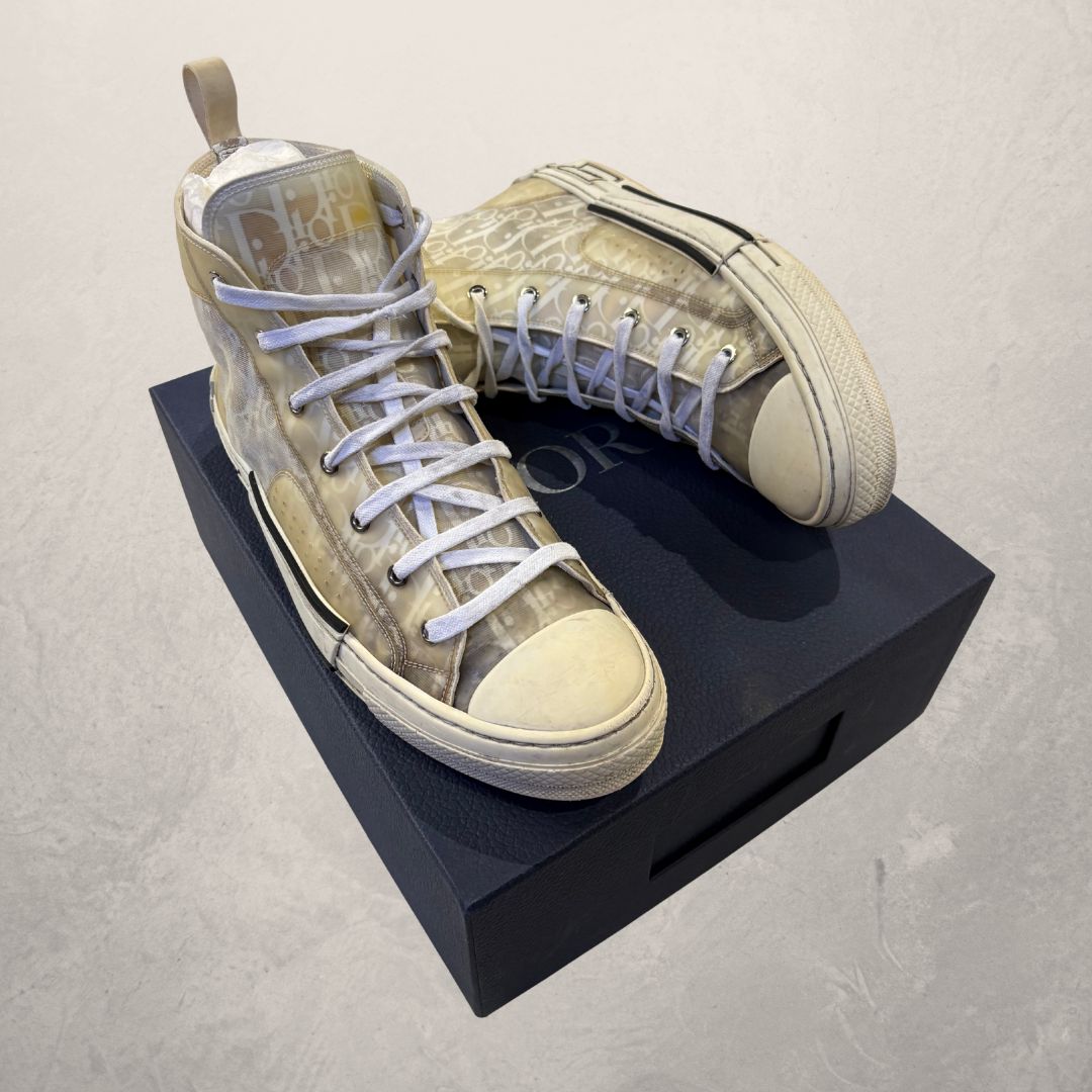 Dior white oblique sneakers 44 (w/box)