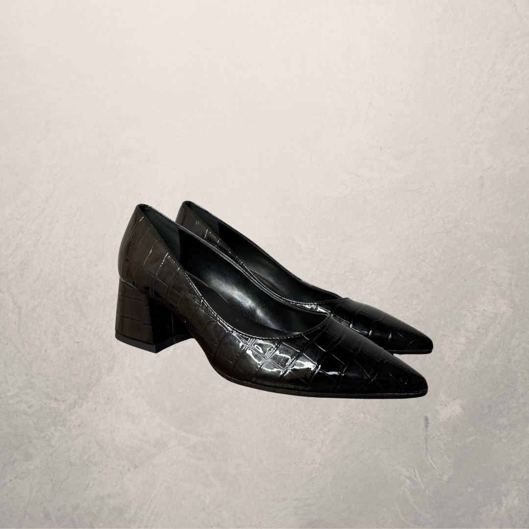 Divine Follie black croco heels 38