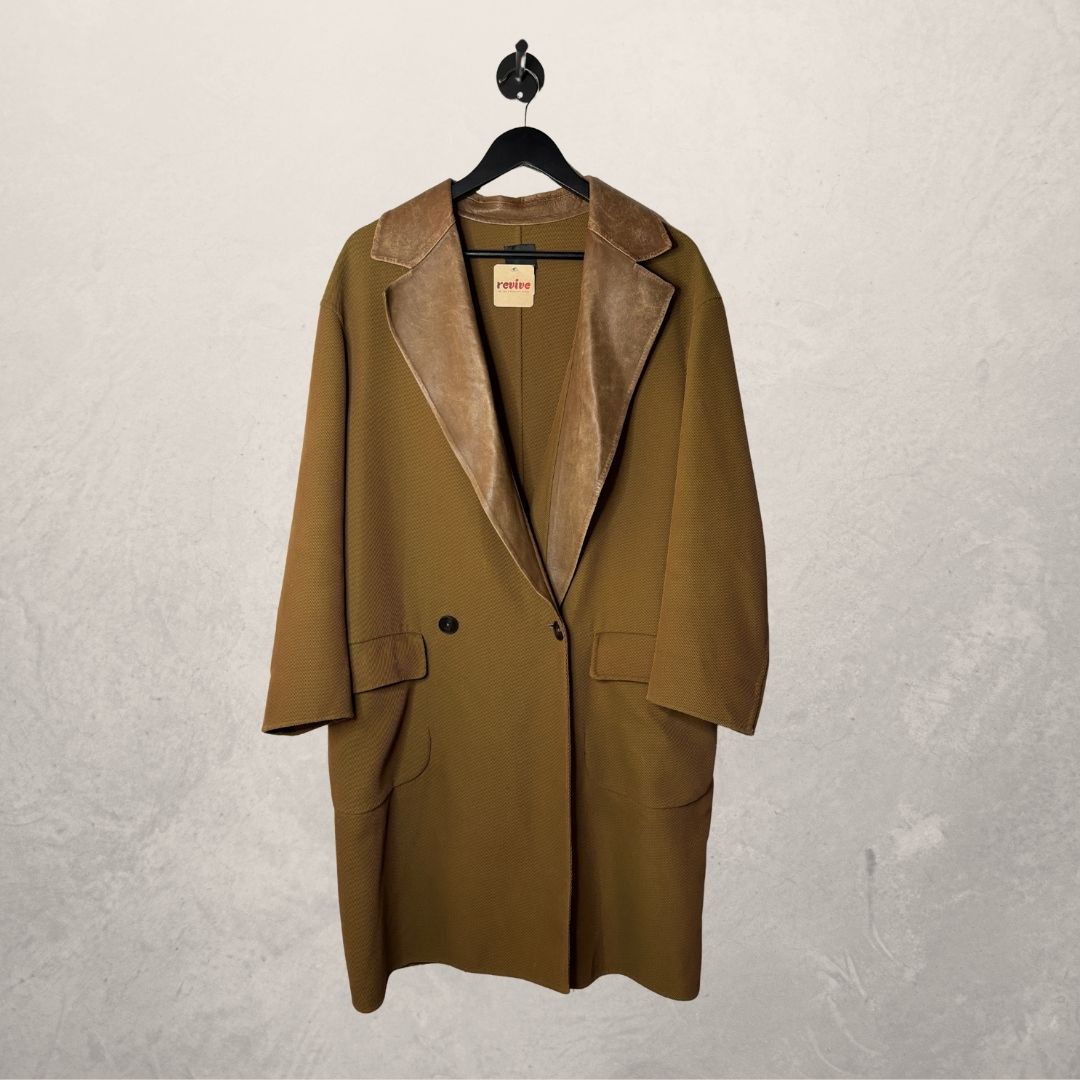 Fendi brown long coat M/L