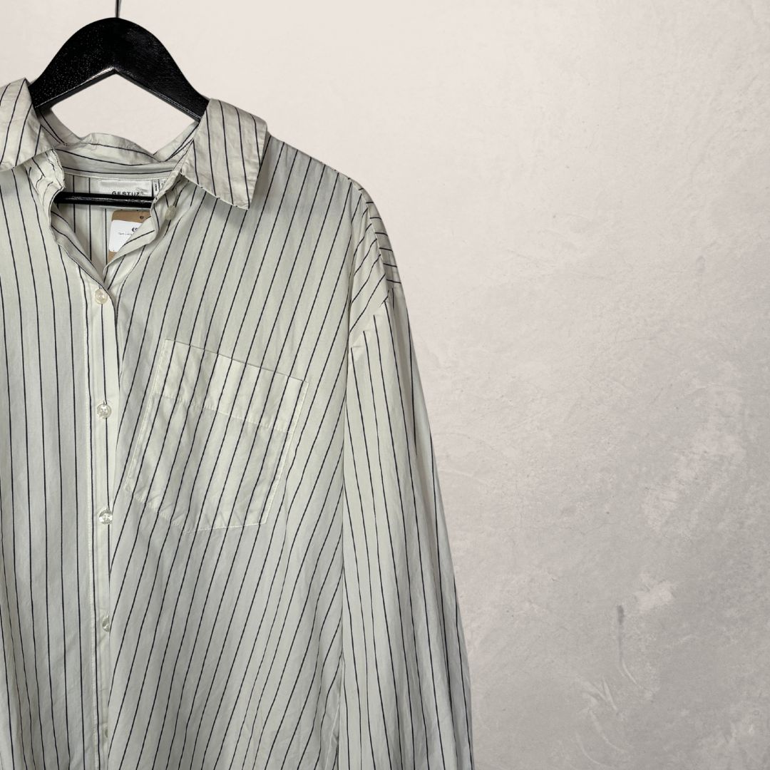 Gestuz white and black stripes shirt 38