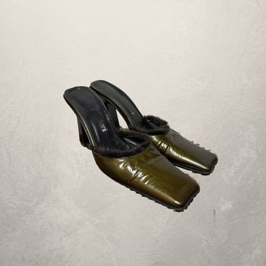 Gianna Meliani green fur heels 40