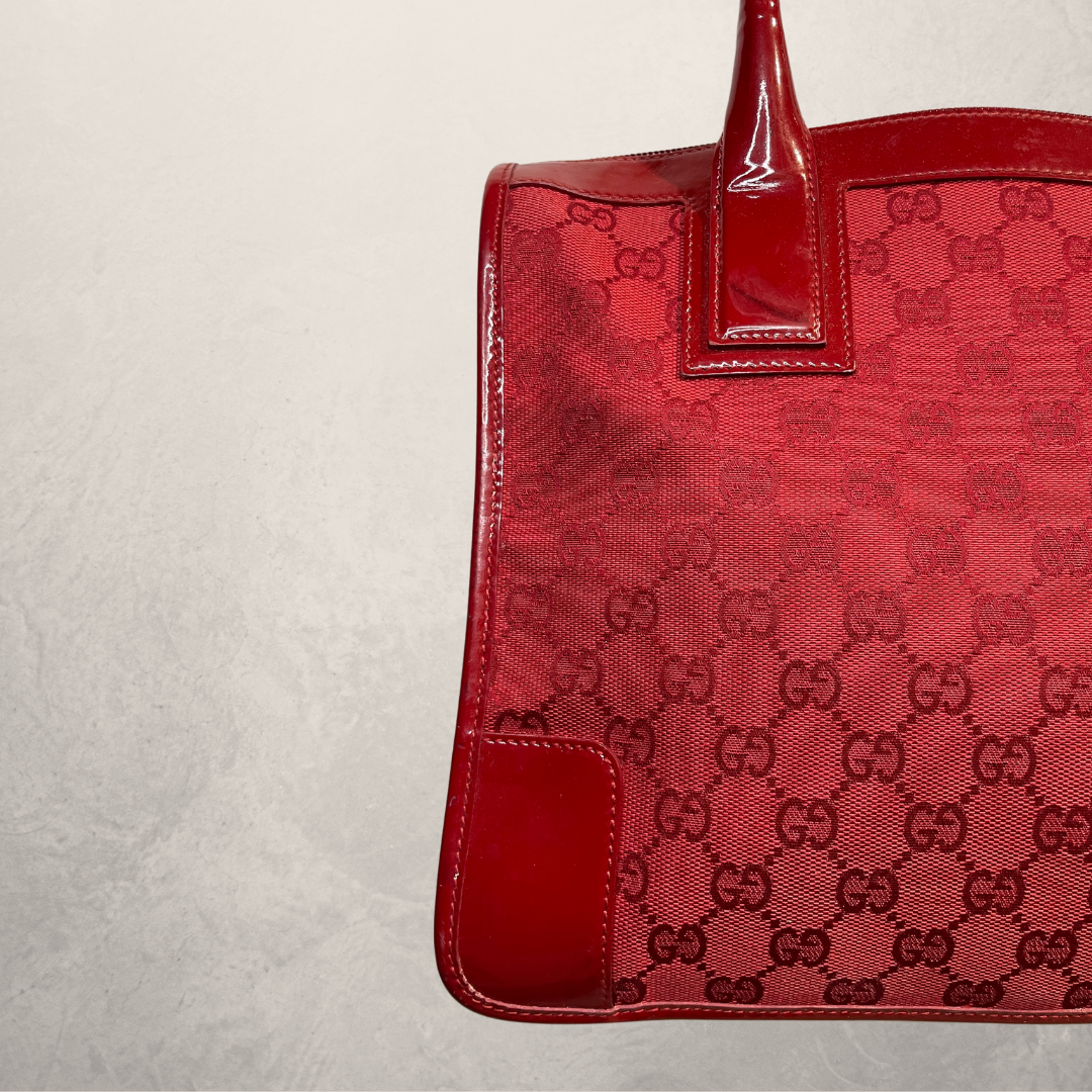 Gucci rode monogram M handtas - door RomaeStudios