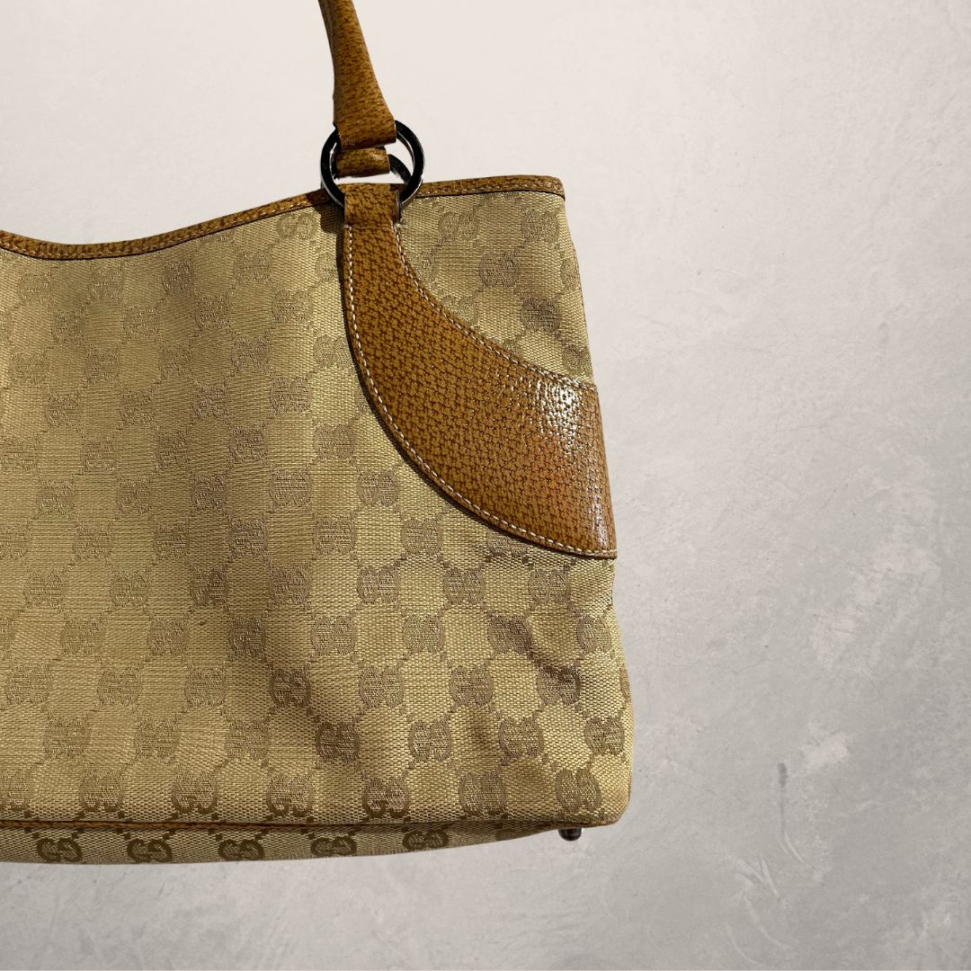 Gucci - issima beige canvas leather bag