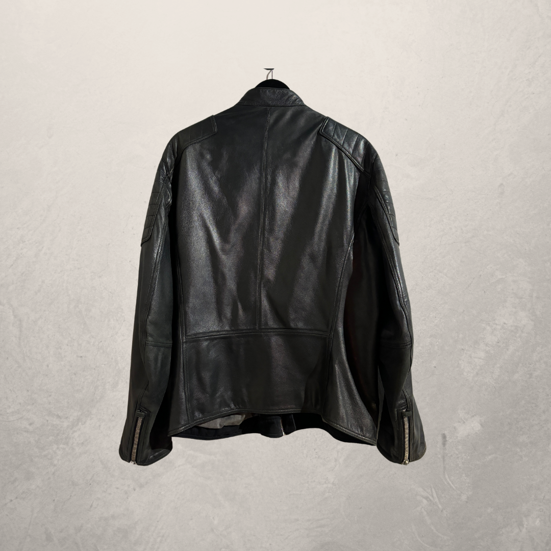 Hugo Boss black leather jacket M/L