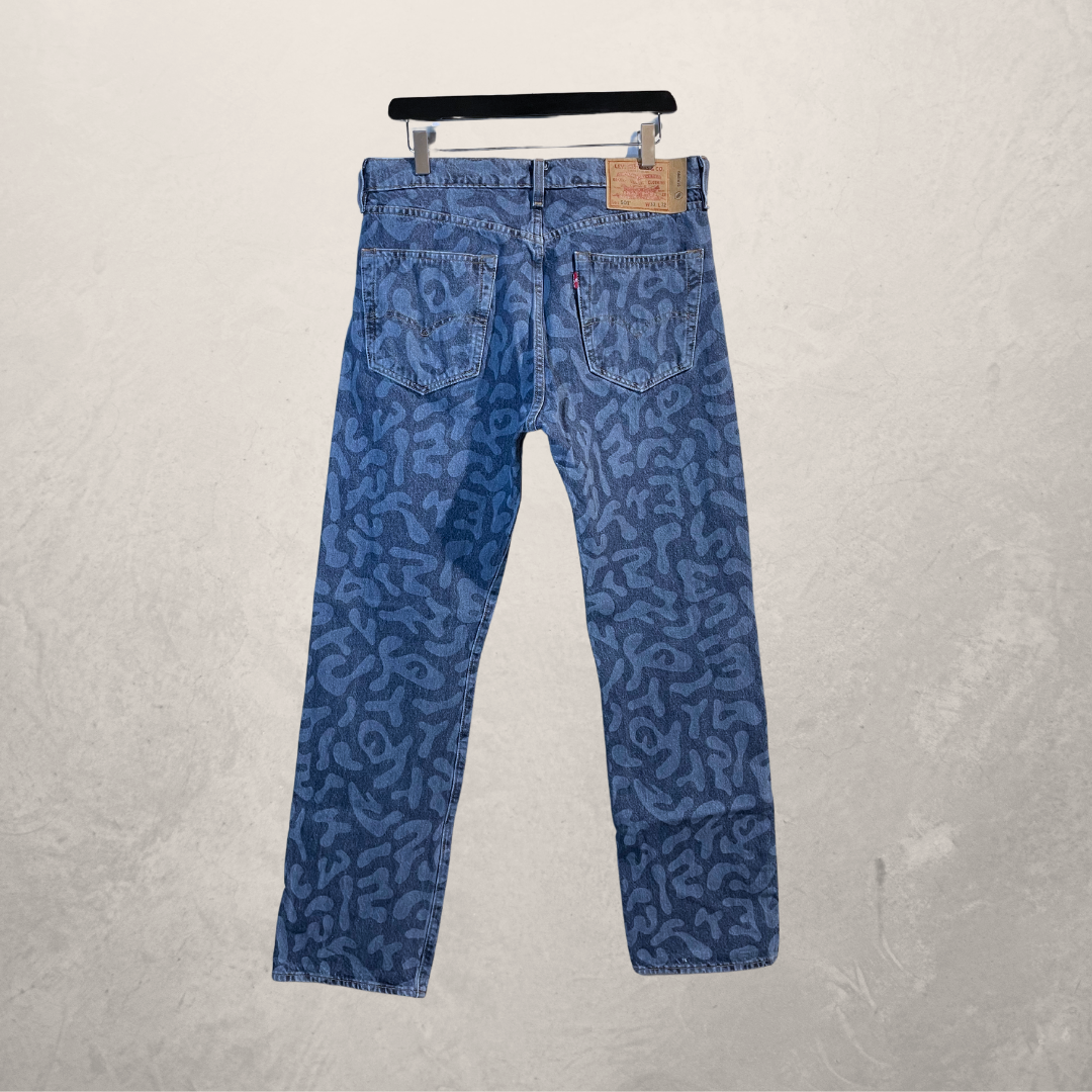 Levi’s 501 blue pattern printed denim jeans 33 x 32