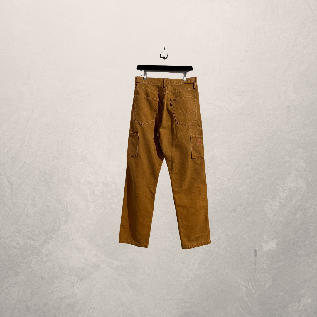 Levis burnt orange stay loose cargo pants 29/32