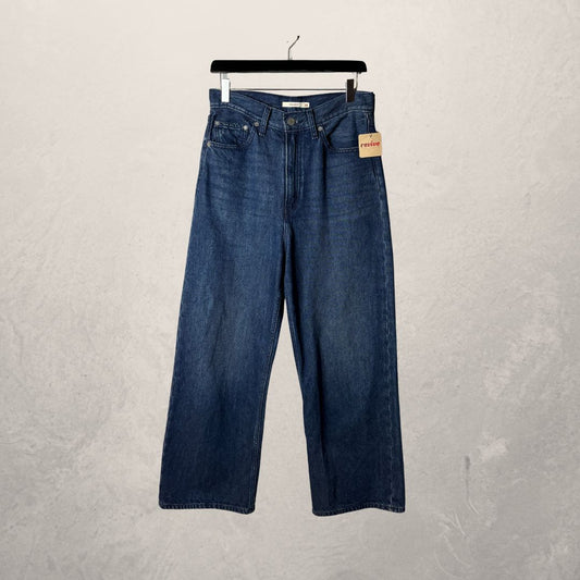 Levis hi loose hi waist dark blue denim pants 28