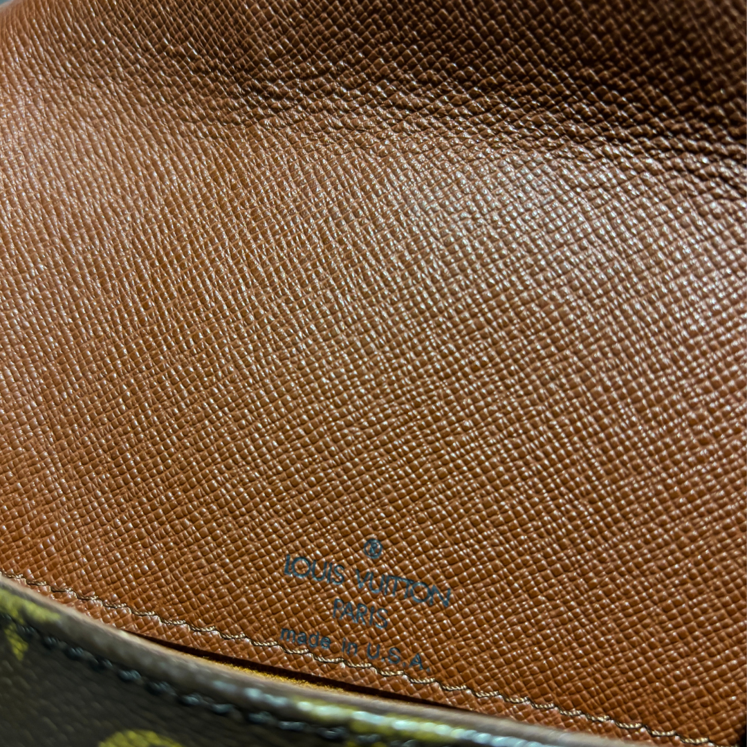 Louis Vuitton brown monogram Musette Salsa - by Romae Studios