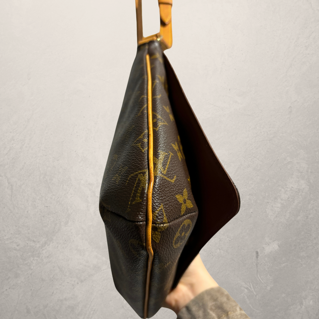 Louis Vuitton brown monogram Musette Salsa - by Romae Studios