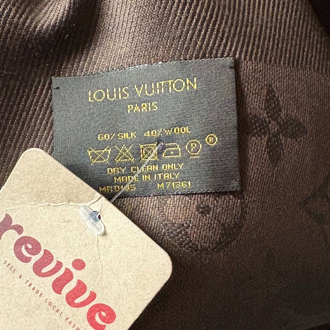 Louis Vuitton brown monogram 60% silk/ 40% wool fringe scarf -145x145cm