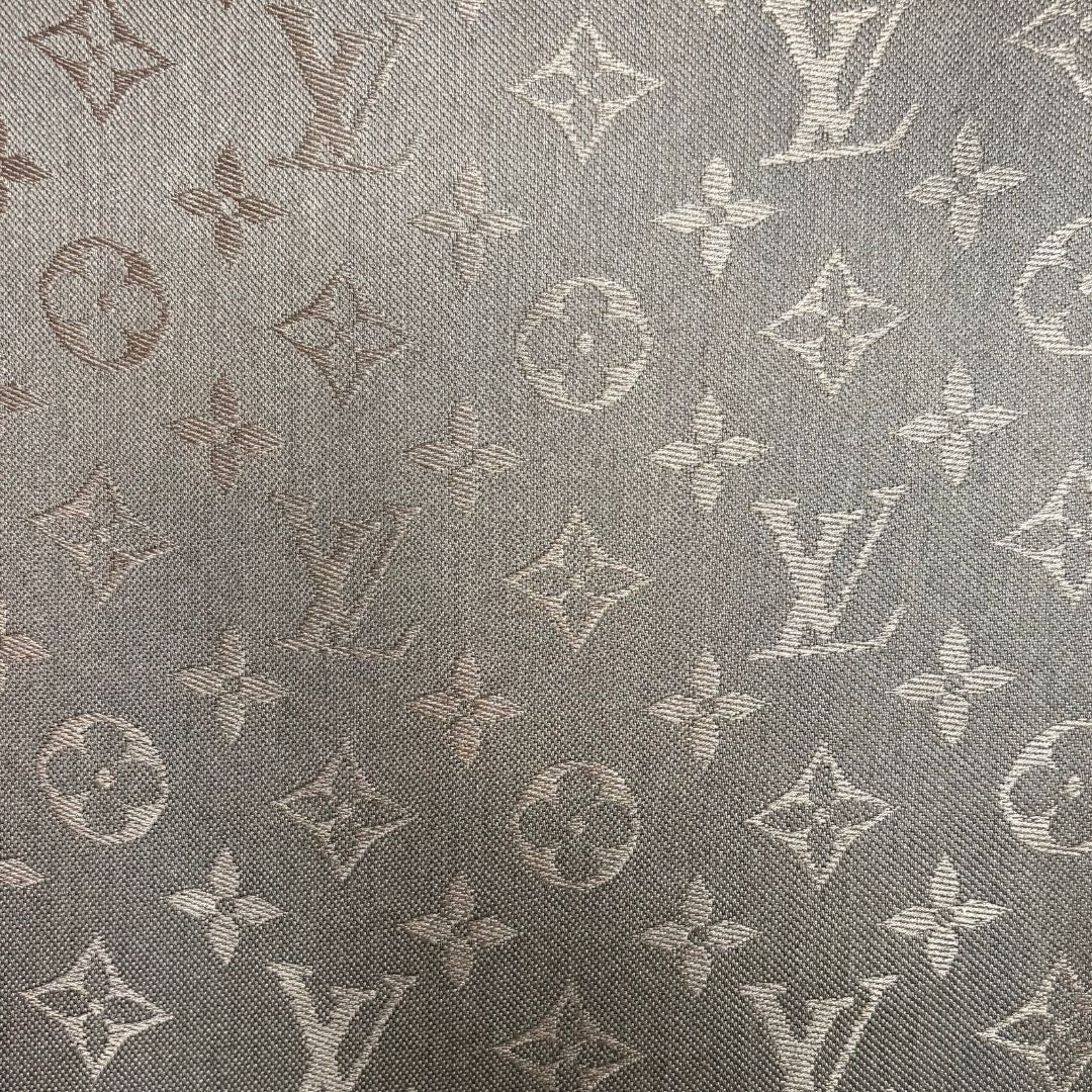 Louis Vuitton brown monogram 60% silk/ 40% wool fringe scarf -145x145cm