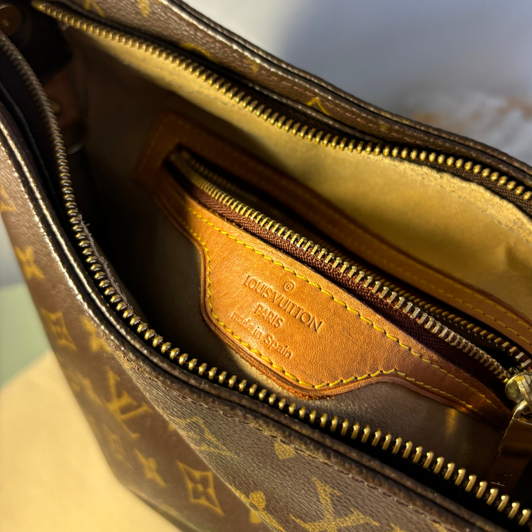 Louis Vuitton brown monogram looping bag- by Romae Studios