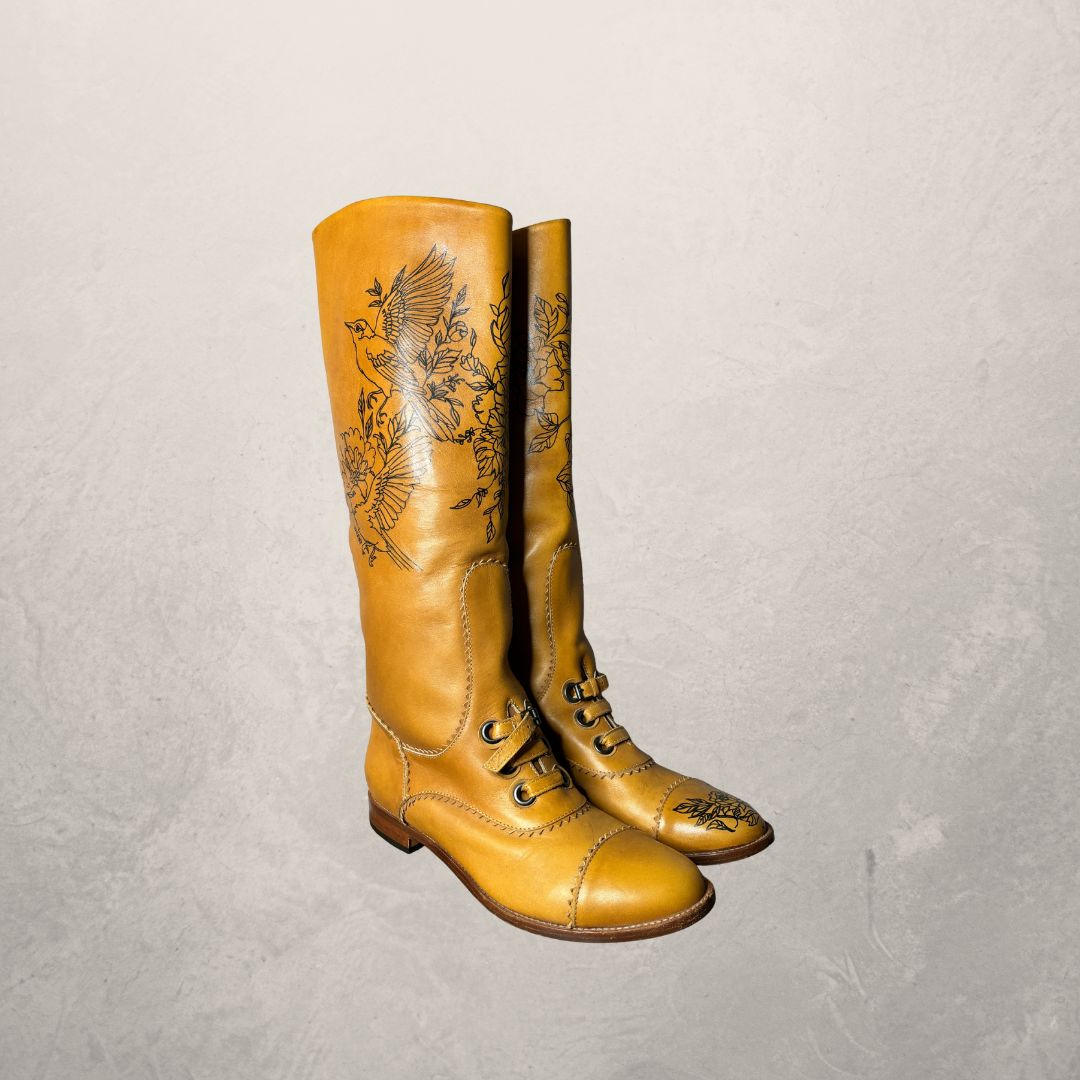 Vintage yellow hand painted leather boots 40- By MARRART