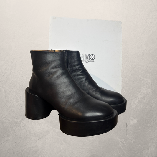 MM6 Margiela black platform boots 39