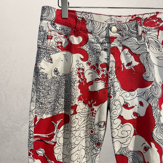 Miss Sixty rode en witte Tommy-broek met gezichtsprint en lage taille