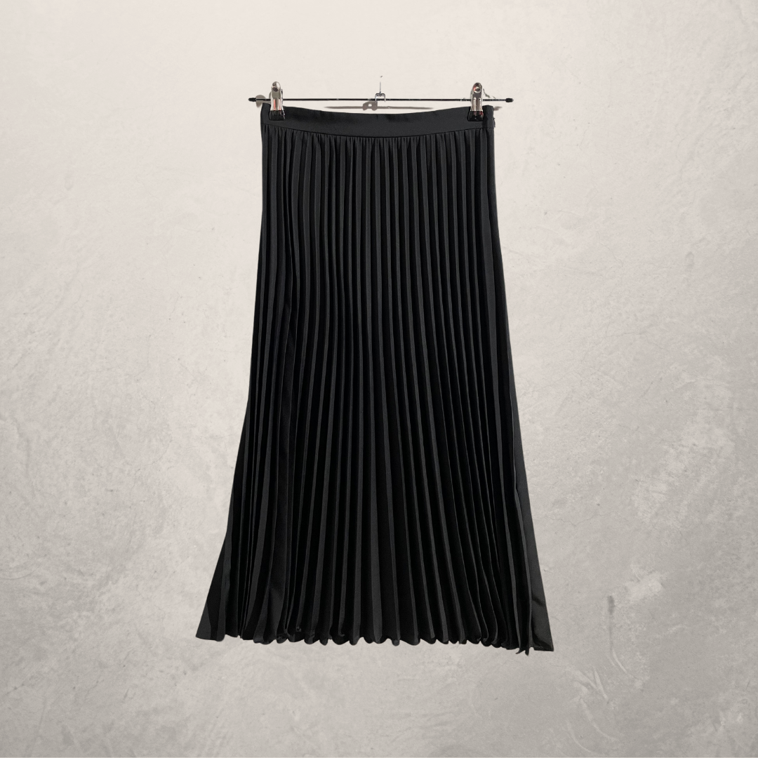 Miu Miu black plisse maxi-skirt M- Velvet Archive