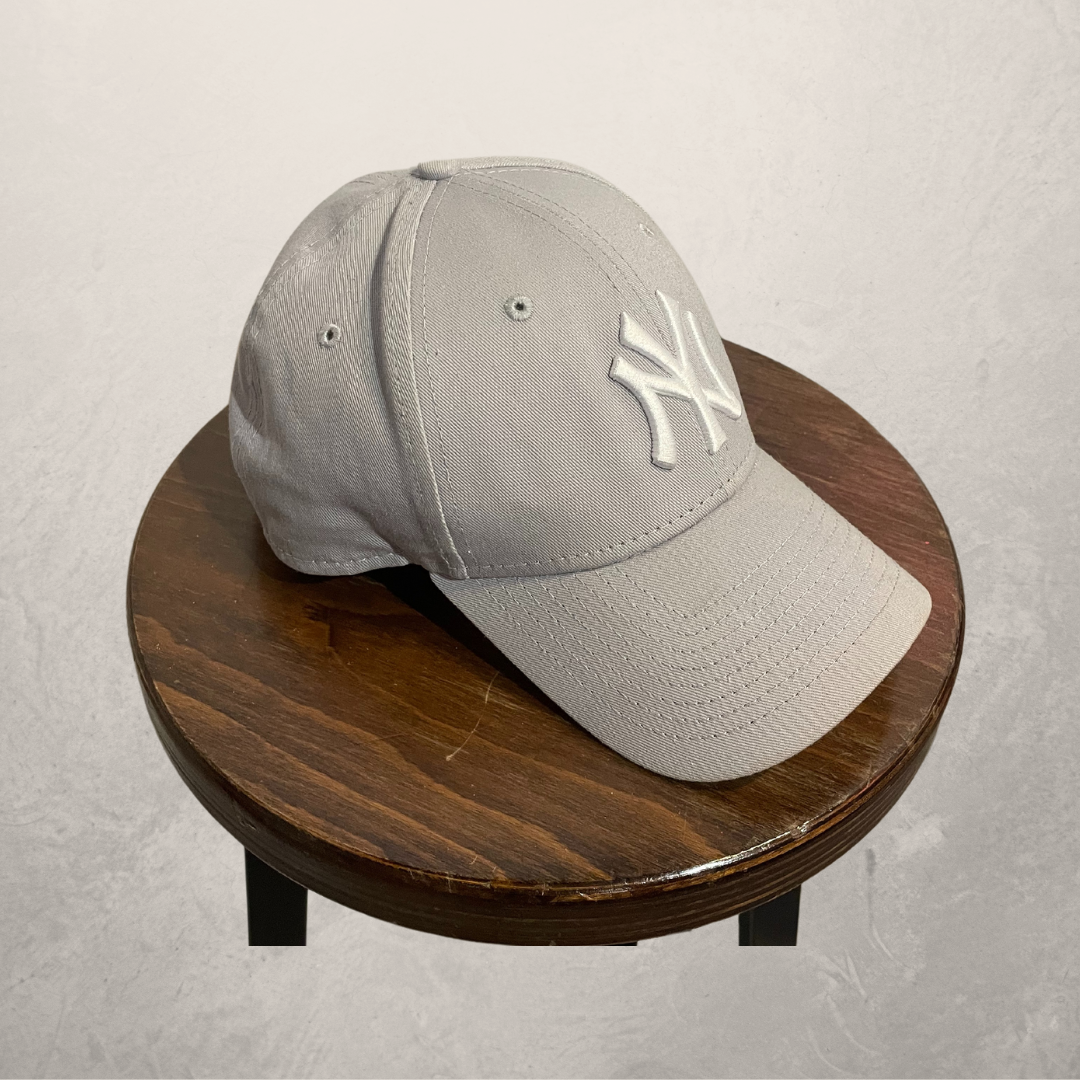 NY New Era grey cap OS